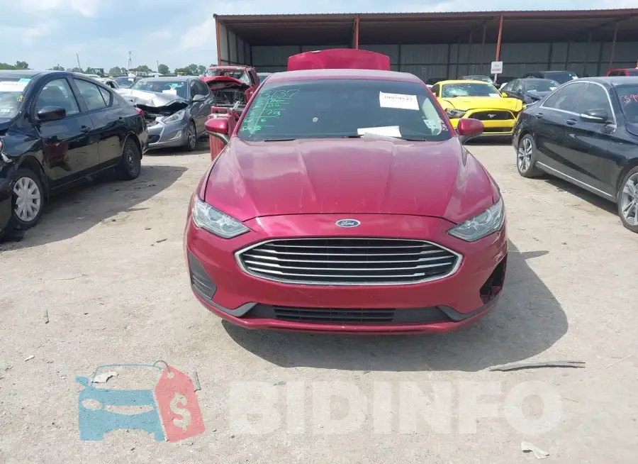 3FA6P0LUXKR220162 Photo# 12