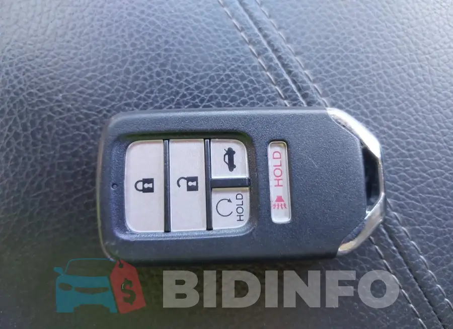 1HGCR3F93HA028151 Photo# 11