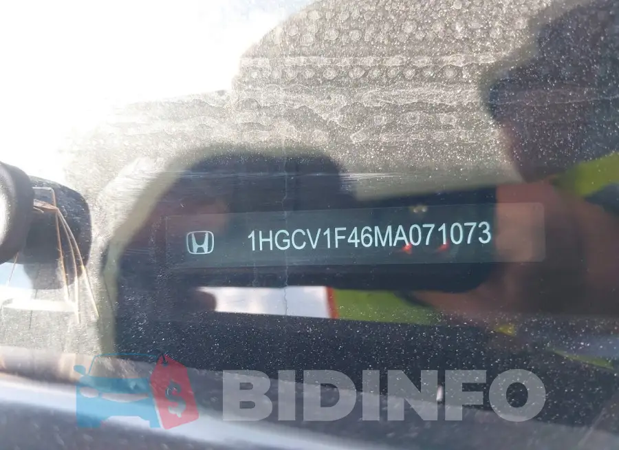 1HGCV1F46MA071073 Photo# 9