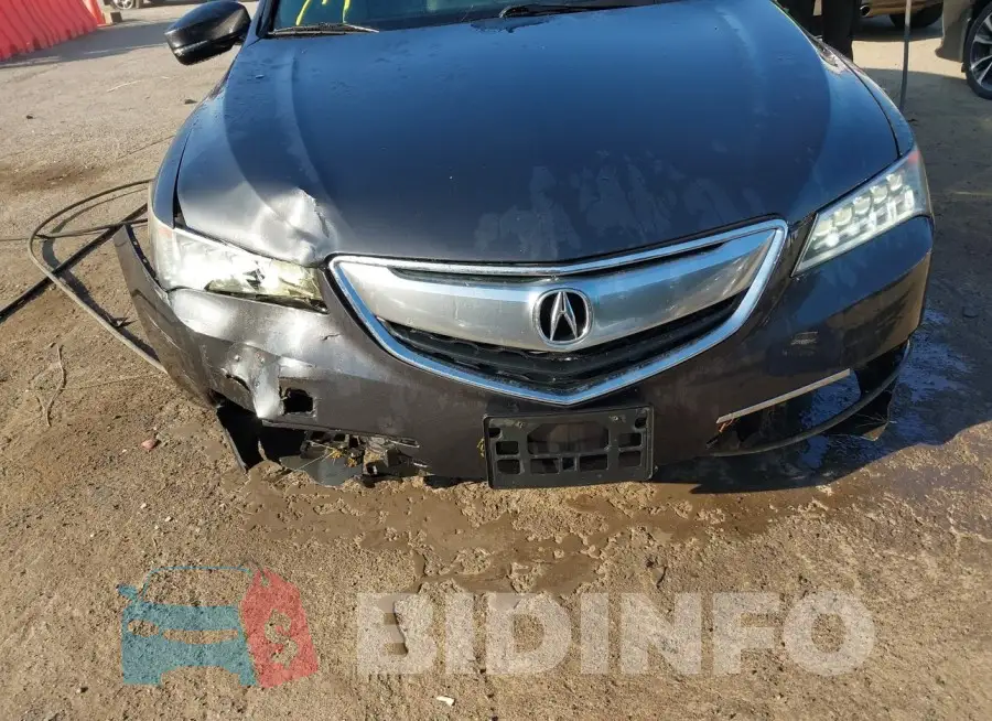 19UUB1F35FA018470 Photo# 6