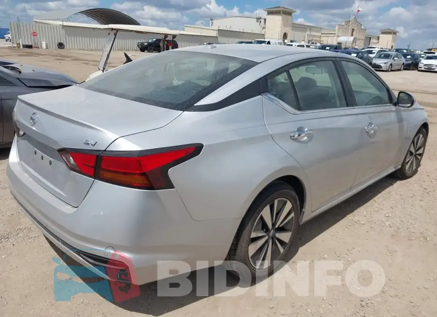1N4BL4DV1MN416795 Photo# 4