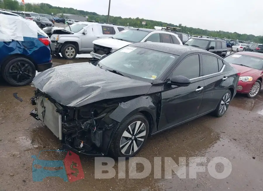 1N4BL4EV7KC179558 Photo# 2