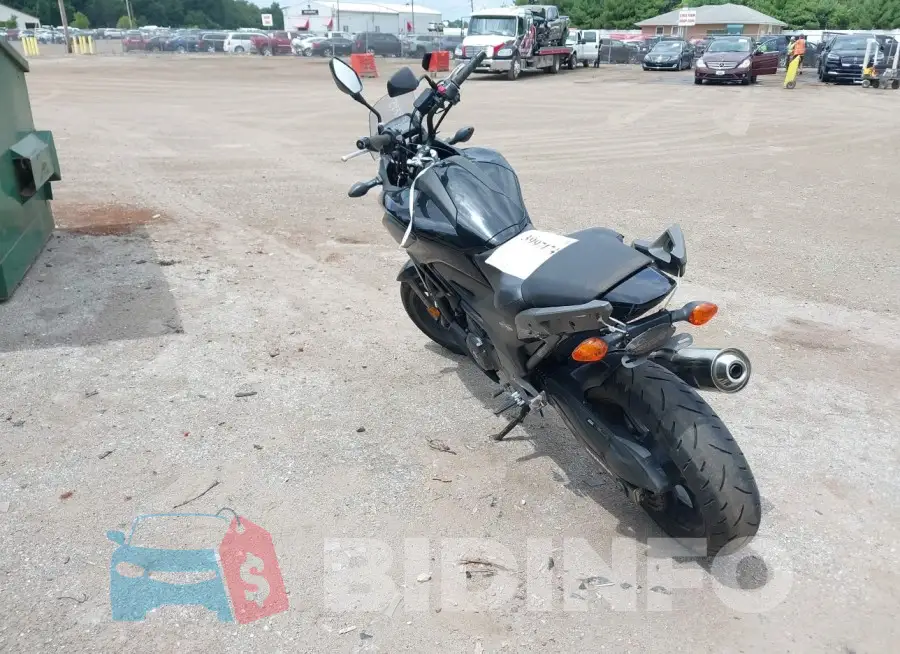 JH2RC6308EK001204 Photo# 3