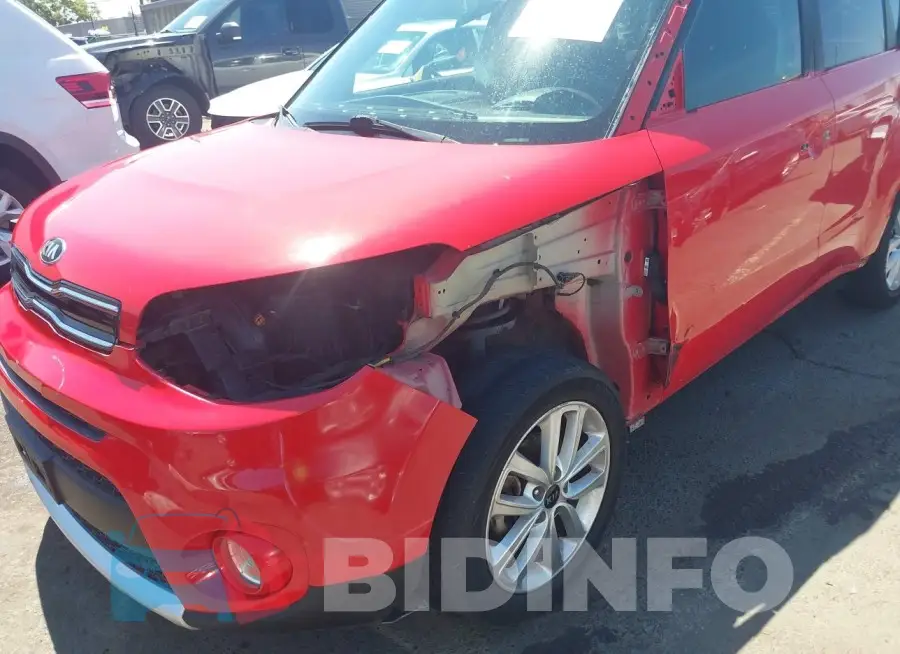KNDJP3A5XJ7557177 Photo# 6