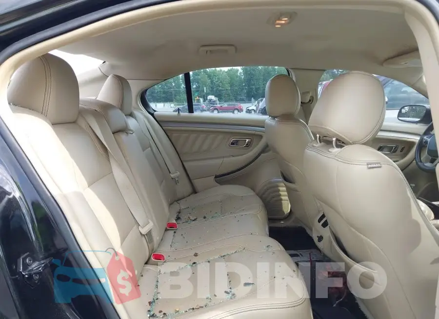 1FAHP2E82FG208363 Photo# 8