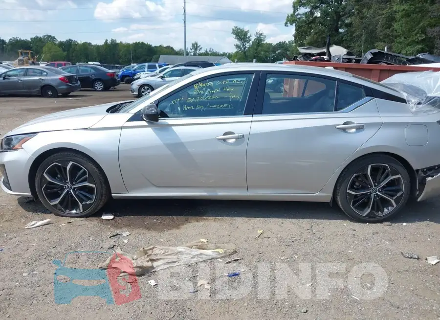 1N4BL4CV9PN382434 Photo# 14