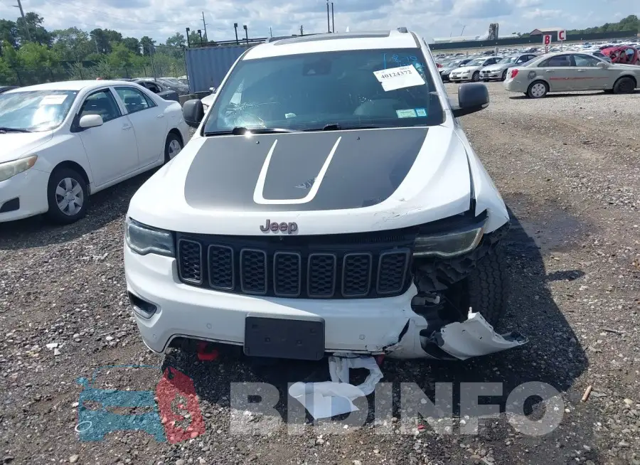 1C4RJFLT2KC849657 Photo# 12