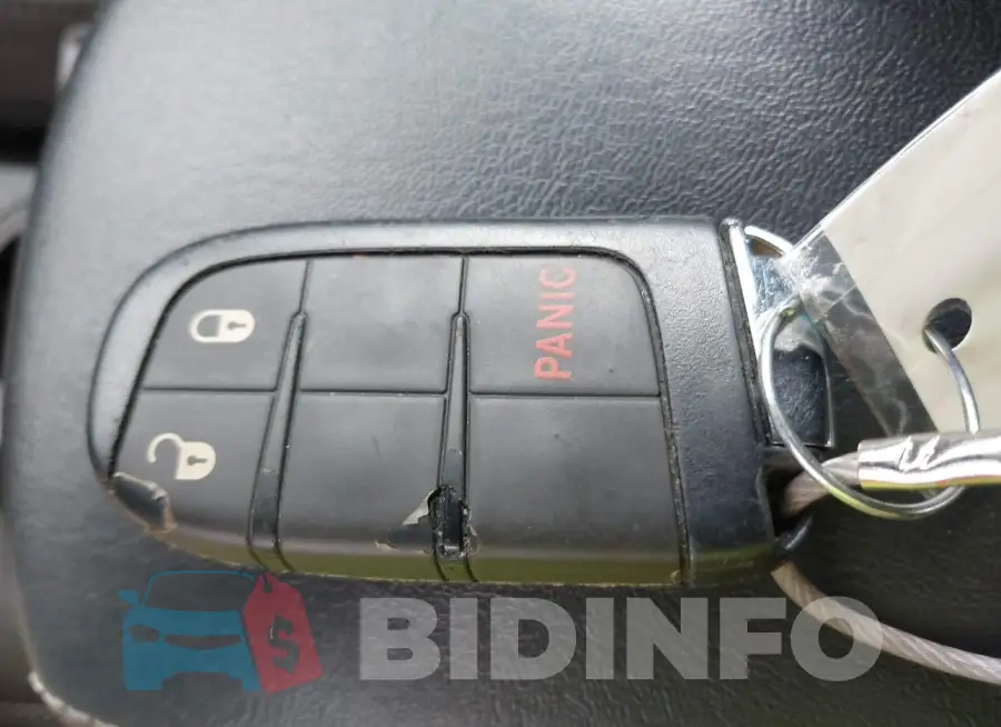 3C4NJDAB9MT591271 Photo# 11