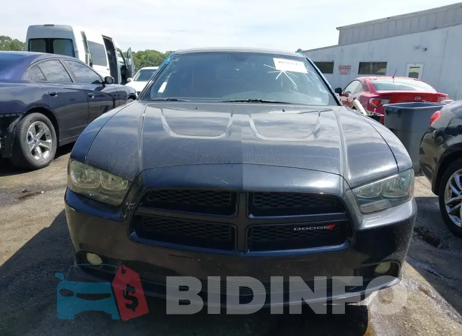 2C3CDXHG6EH167465 Photo# 6