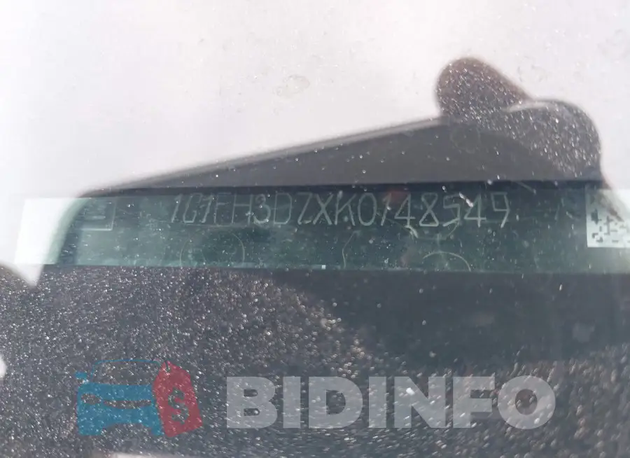 1G1FH3D7XK0148549 Photo# 9