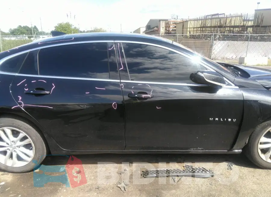 1G1ZD5ST2JF139683 Photo# 13