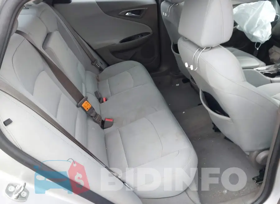 1G1ZD5STXJF171331 Photo# 8