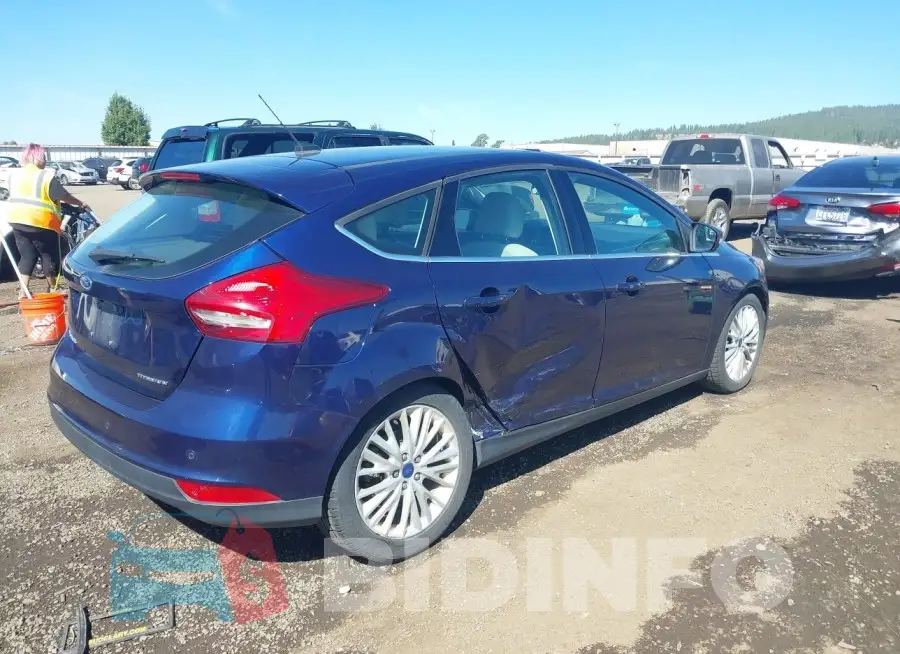 1FADP3N2XHL279739 Photo# 4