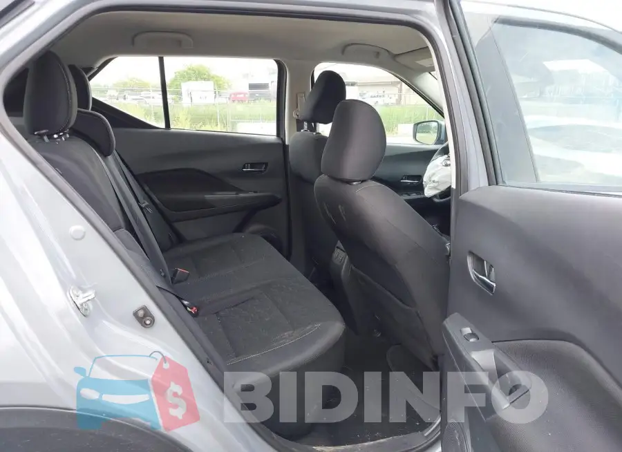 3N1CP5CV4ML474381 Photo# 8