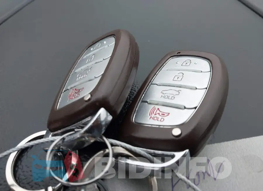 KMHE14L28GA021251 Photo# 11