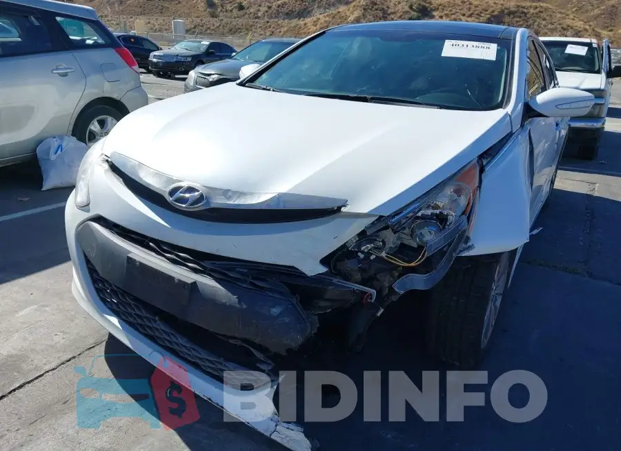 KMHEC4A44FA128911 Photo# 6