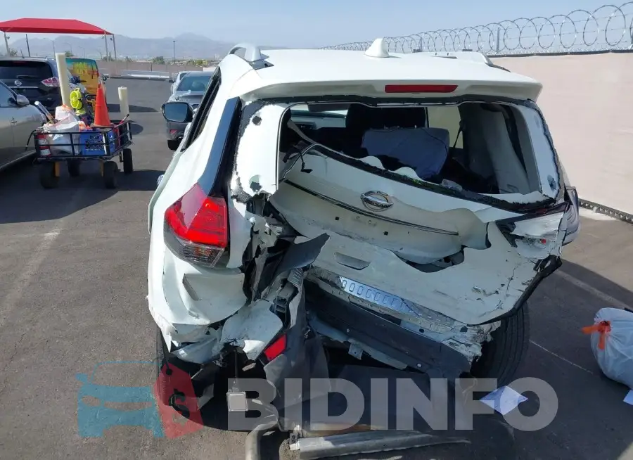 KNMAT2MTXHP602984 Photo# 6
