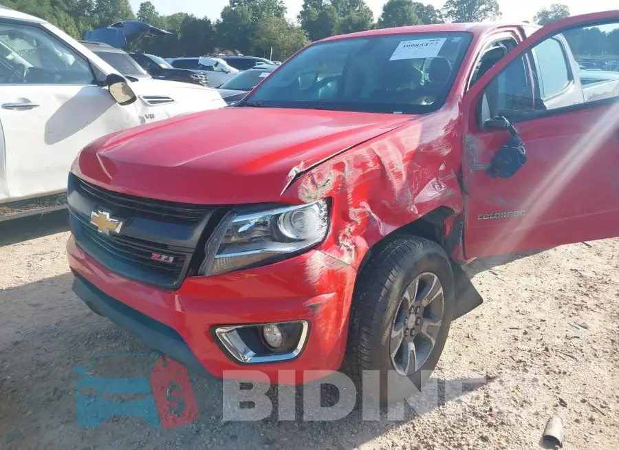 1GCGTDE36G1181786 Photo# 6