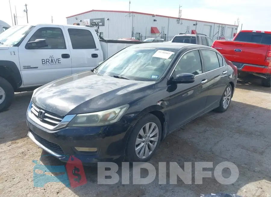 1HGCR2F70FA220861 Photo# 2
