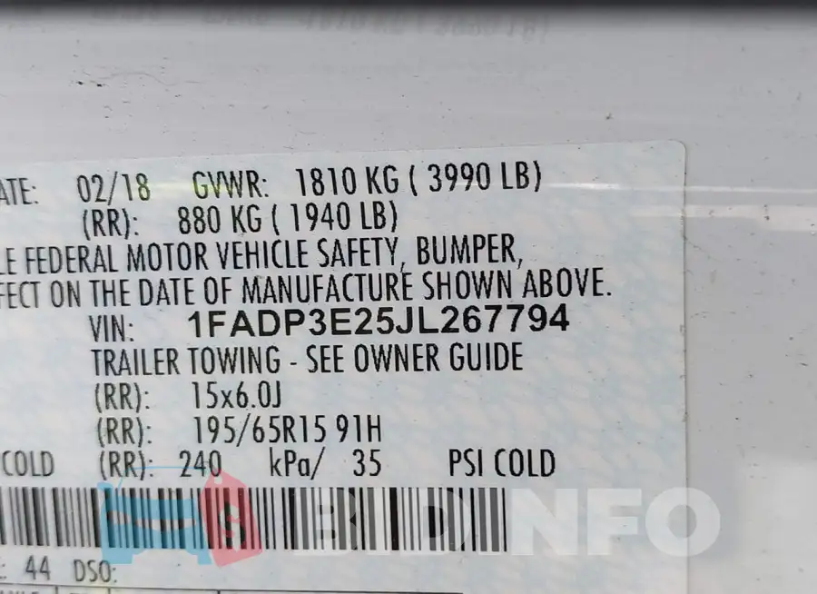1FADP3E25JL267794 Photo# 9