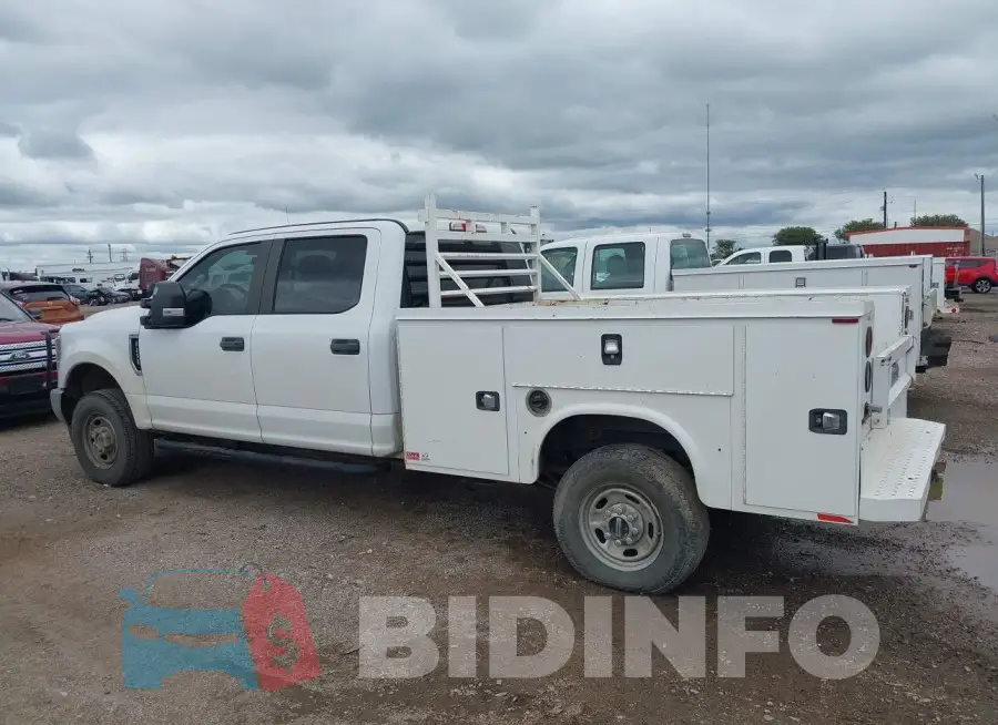 1FT7W2B68JEC56644 Photo# 14