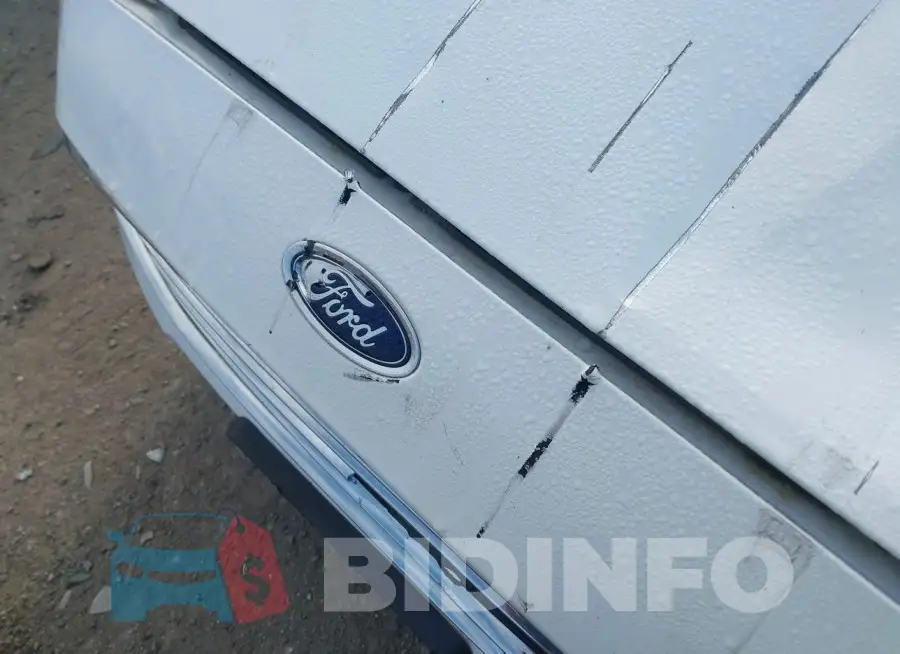 3FA6P0LU6JR250645 Photo# 10