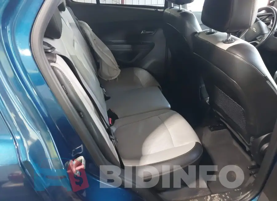 3GNCJPSB4KL163958 Photo# 8