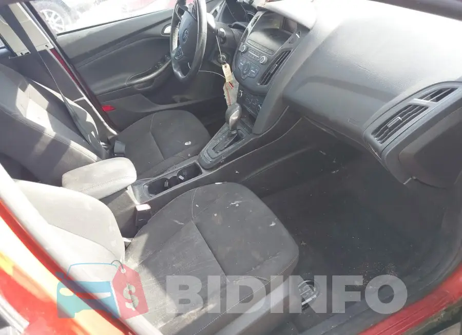 1FADP3F20JL260069 Photo# 5