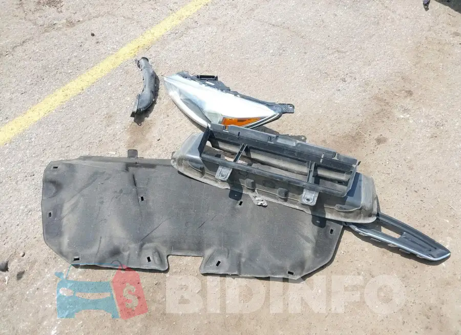 1FADP3J22FL280211 Photo# 12