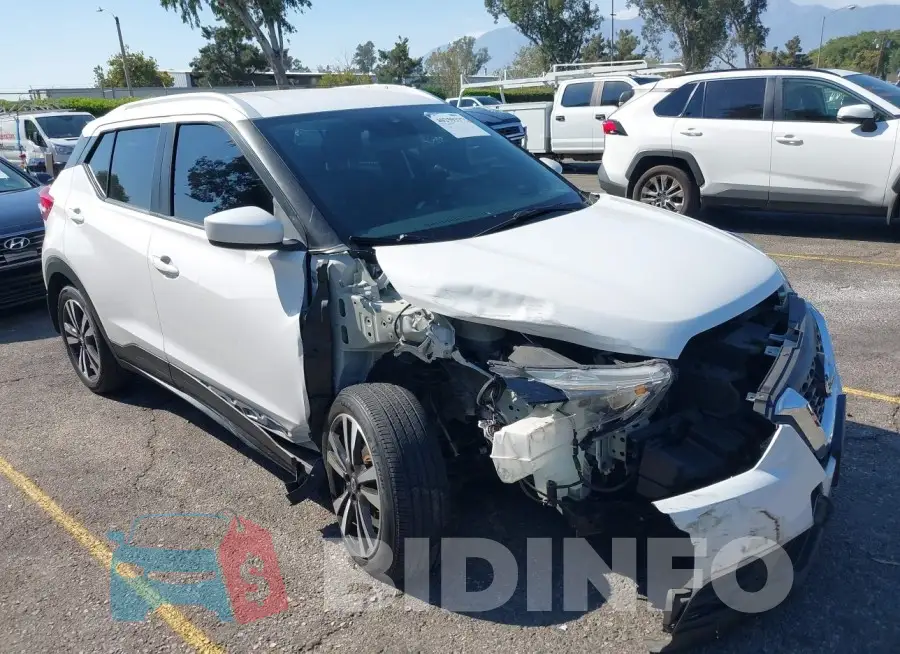 3N1CP5CV9LL484175 Photo# 1