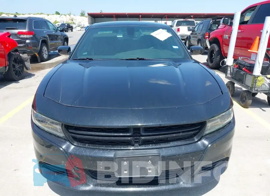 2C3CDXHG4JH188289 Photo# 12