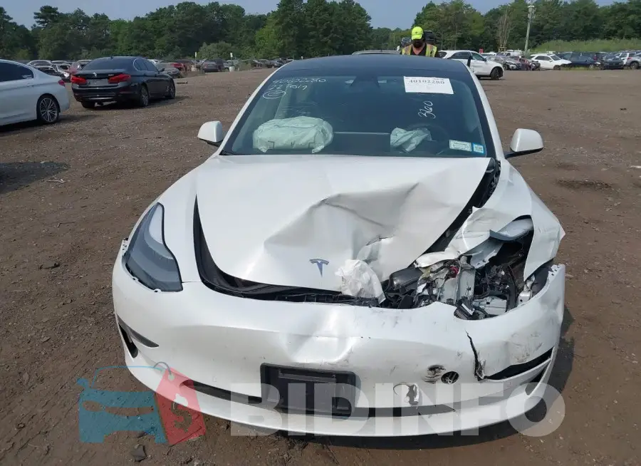 5YJ3E1EB2NF106912 Photo# 11