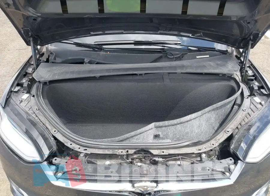 5YJXCDE24LF281149 Photo# 10