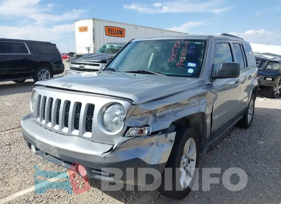 1C4NJPFB4HD184657 Photo# 2