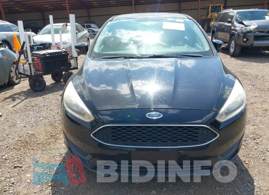1FADP3F2XGL224902 Photo# 6