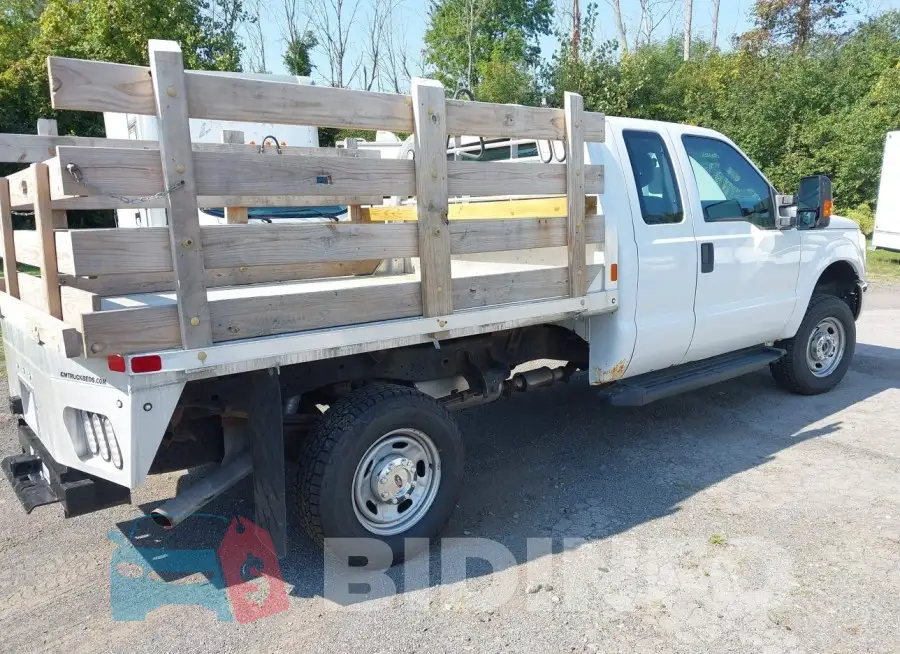 1FT7X2B63GEA01678 Photo# 4