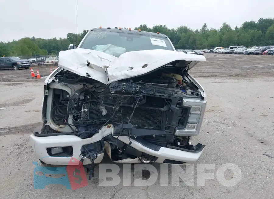 1FT8W3BT2HEC40272 Photo# 12