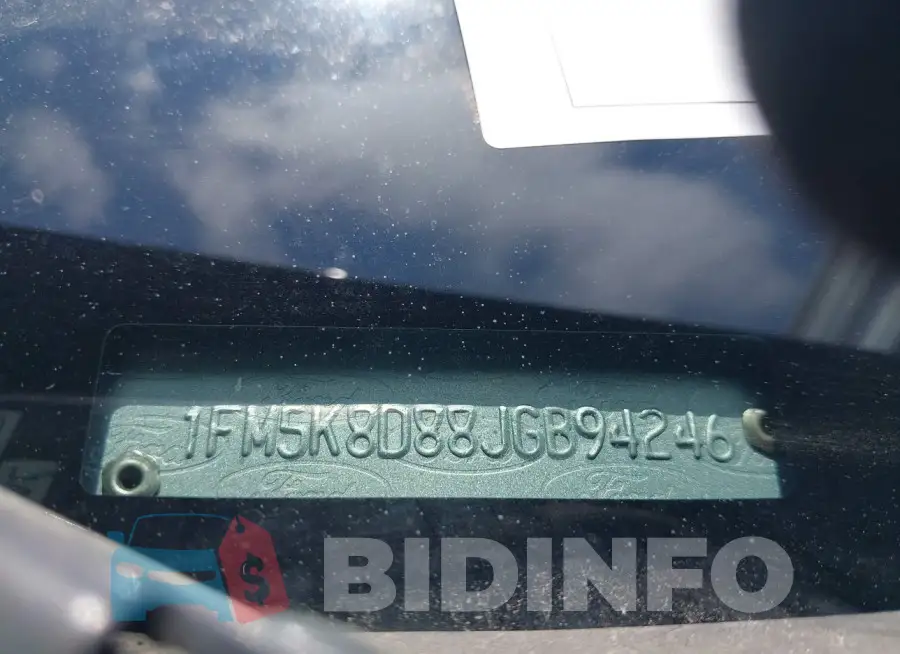 1FM5K8D88JGB94246 Photo# 9