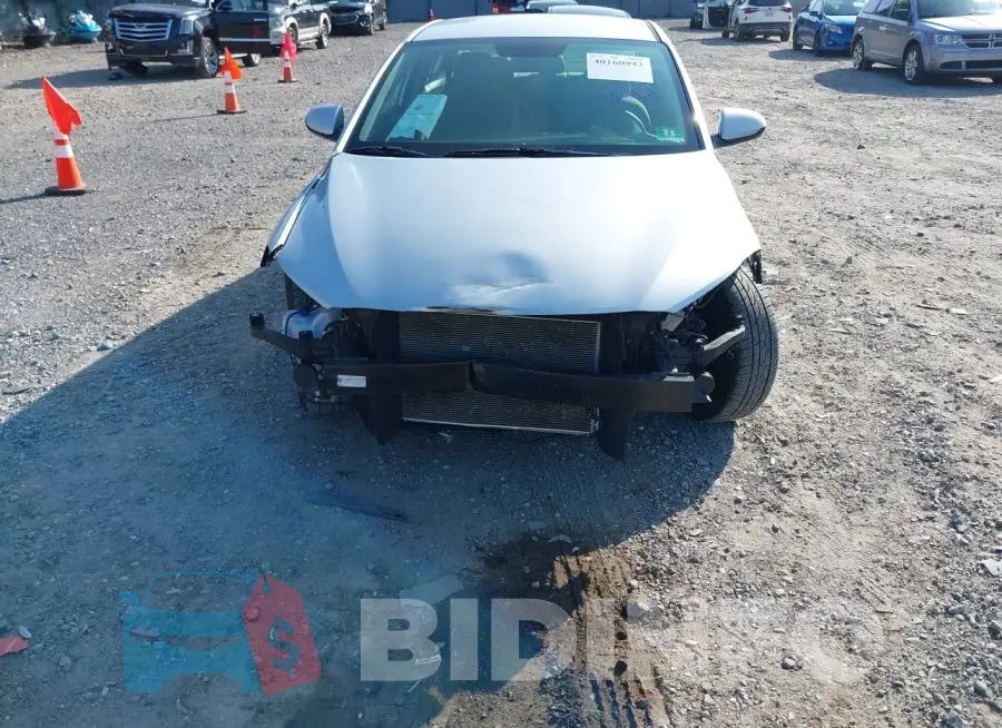 5NPD74LF6JH272447 Photo# 12