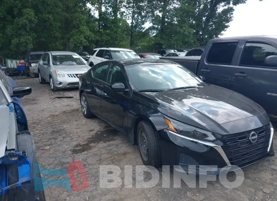 1N4BL4BV6PN304601 Photo# 1