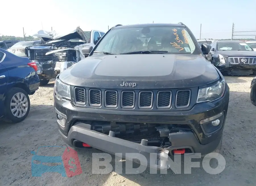 3C4NJDDB6LT148103 Photo# 6