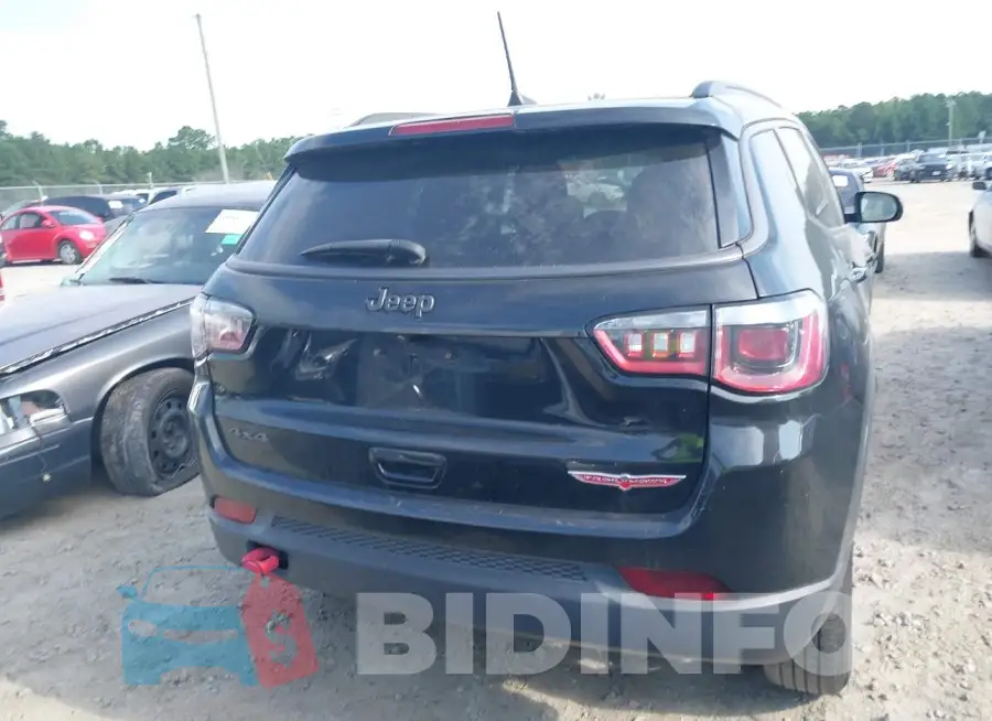 3C4NJDDB6LT148103 Photo# 16