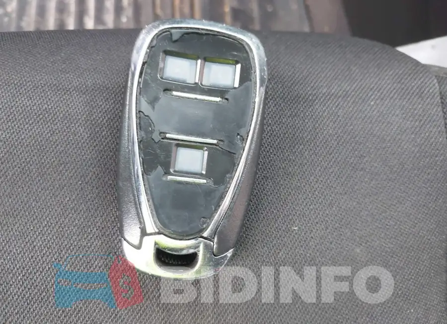 1G1ZB5ST1HF177101 Photo# 11