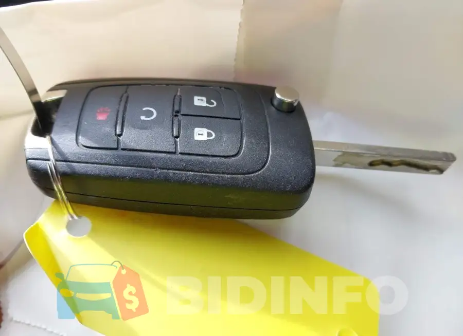 3GNCJRSB9GL178751 Photo# 11
