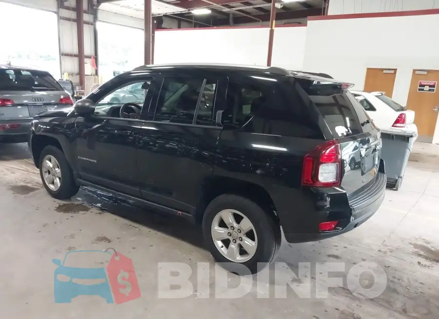 1C4NJCBA8FD273375 Photo# 3