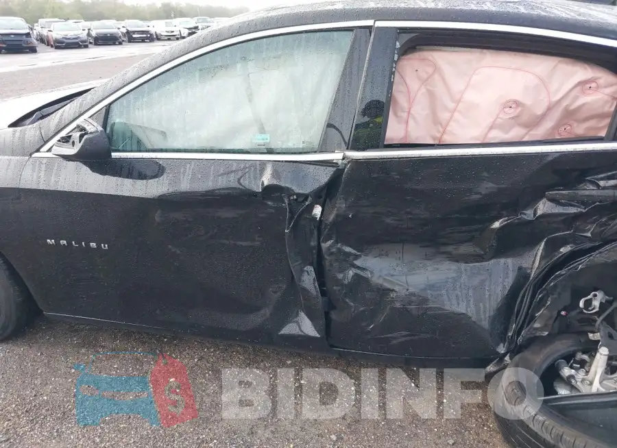 1G1ZD5ST4RF123741 Photo# 6
