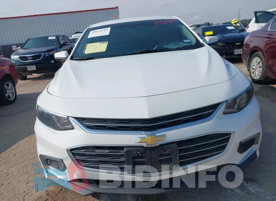 1G1ZD5ST7JF242484 Photo# 12