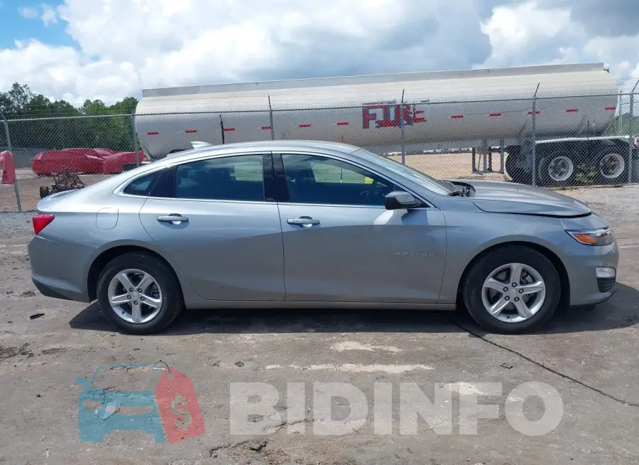 1G1ZD5ST7RF125516 Photo# 13