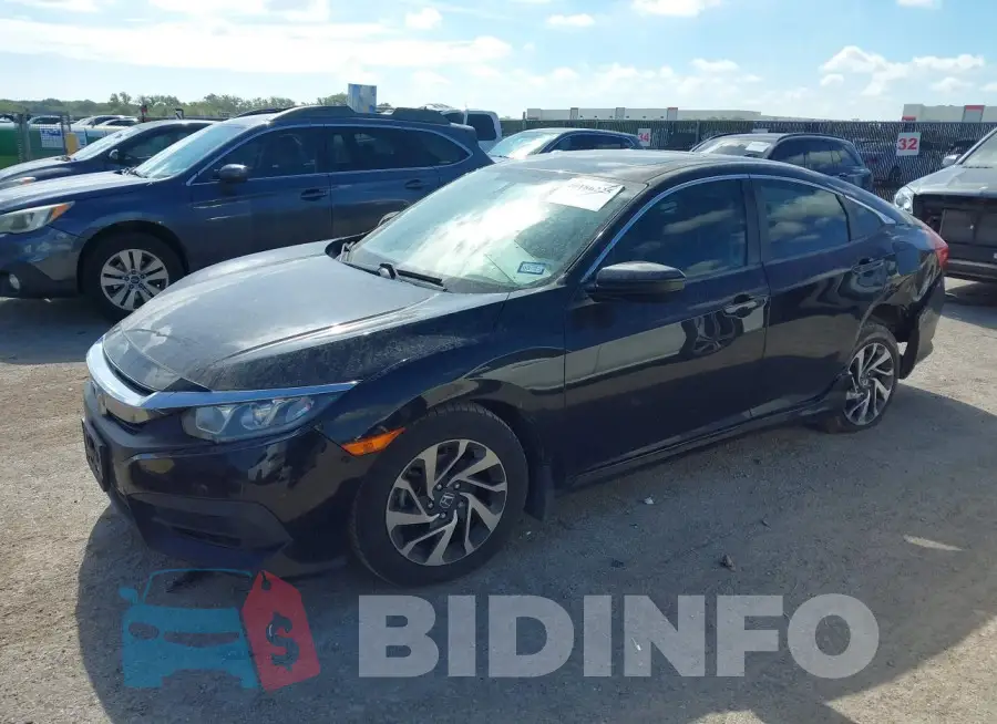 19XFC2F73HE071066 Photo# 2