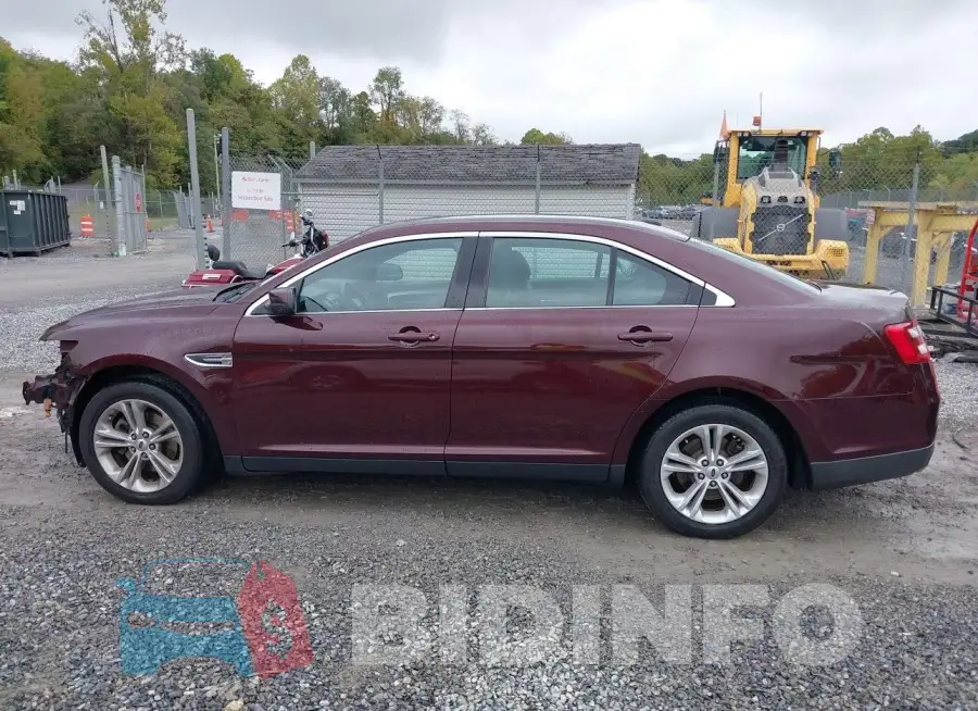 1FAHP2E85JG115393 Photo# 14